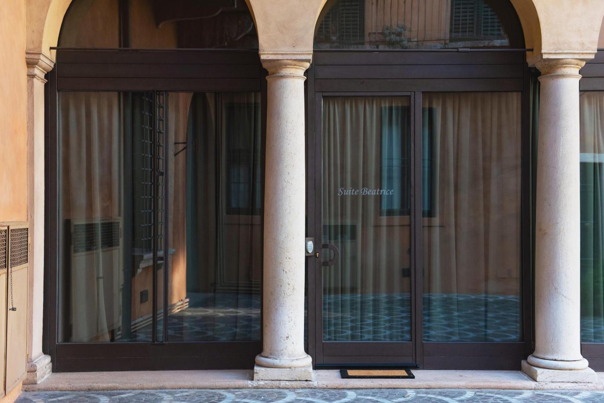 Italianflat - Empireo Rooms - 200Mt To Arena Verona Quarto foto